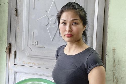 Loại quả quê đen sì vào mùa, trước rẻ bèo nay đắt ngang thịt lợn, có tiền khó mua