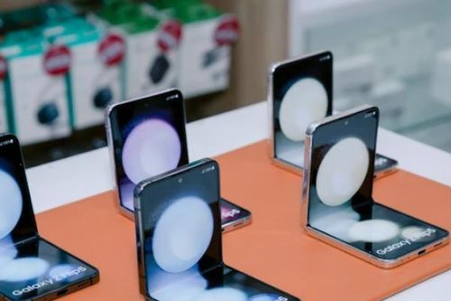 Ngày đôi 12/12: Samsung Galaxy Z Fold5 mới ra 5 tháng đã giảm 12,5 triệu đồng