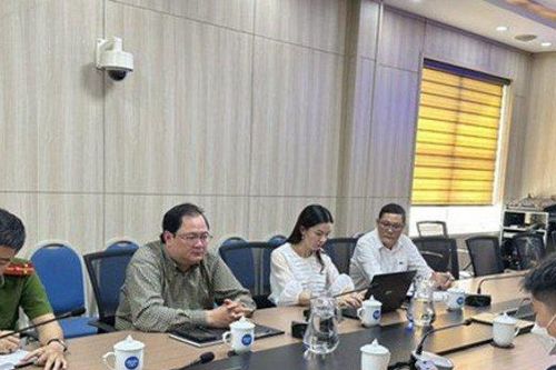 Tin tức 24h qua: Đăng tin thất thiệt 'câu like', chủ tài khoản Facebook 'Loa phố phường Huế' bị công an mời lên làm việc
