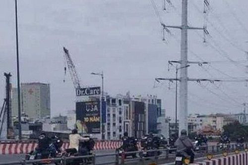 Tin tức 24h qua: Dàn mô tô Harley-Davidson đi vào làn ô tô để... rước dâu, CSGT vào cuộc xử lý