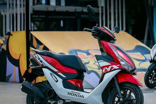 Honda ra mắt 'người kế nhiệm' Air Blade giá 32,7 triệu đồng: Thiết kế thể thao hơn Vario, trang bị ngang SH