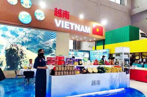 Tuyển chọn 100 doanh nghiệp tiêu biểu tham gia 'Gian hàng Quốc gia Việt Nam'
