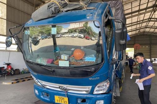 Cảnh báo thủ đoạn lừa đảo gia hạn đăng kiểm ô tô ở TPHCM