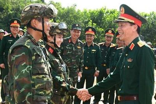 Bộ Quốc phòng kiểm tra toàn diện Lữ đoàn 74 và Sư đoàn 315