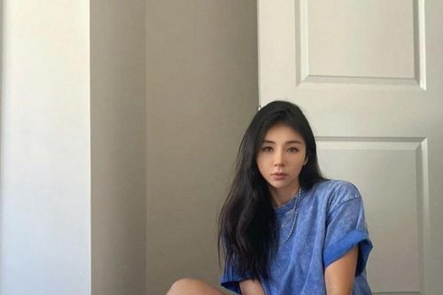 Nữ MC thể thao vóc dáng bốc lửa, chiều cao đáng ngưỡng mộ