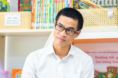 Cuối năm lắng nghe những rung động nội tâm cùng tác giả Phong Việt