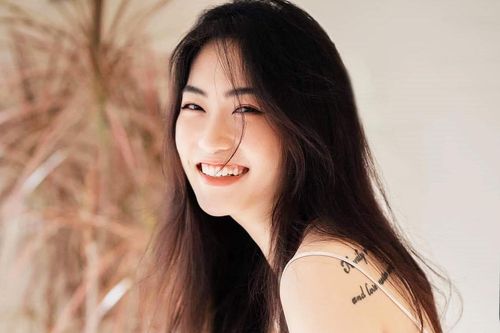 Phong cách nữ tính gây thương nhớ của Hoa khôi bóng chuyền Trần Việt Hương