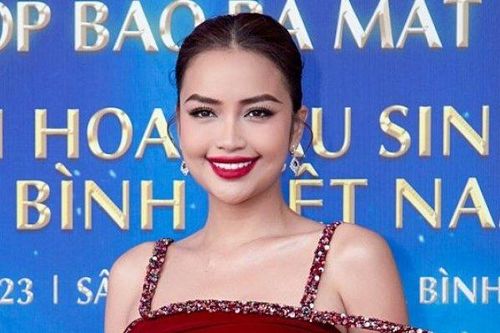 Chân dài bị buộc thôi học chấm thi Hoa hậu dành cho sinh viên: Ban tổ chức nói gì?