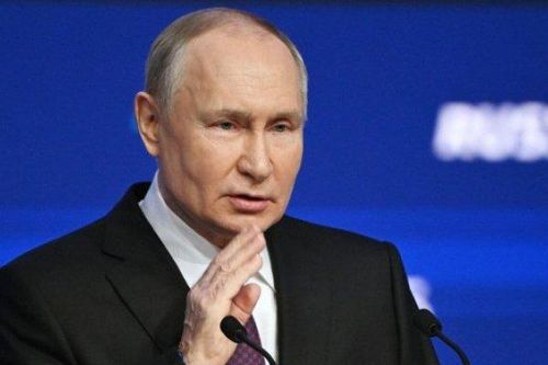 Ông Medvedev: Đảng cầm quyền Nga ủng hộ ông Putin tái tranh cử