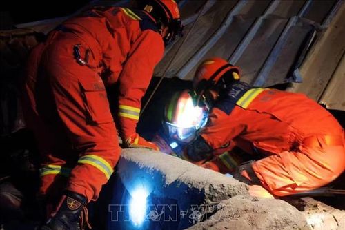 Động đất tại Trung Quốc: Đã phát hiện 137 người tử vong