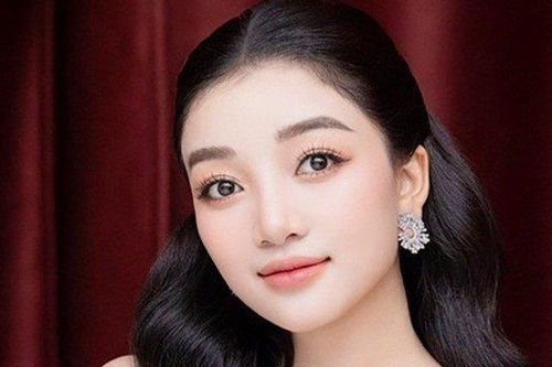 Phạm Thu Hà và món quà đặc biệt mùa Giáng sinh