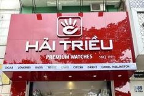 Đồng Hồ Hải Triều kinh doanh thế nào khi ngành bán lẻ gặp khó khăn?