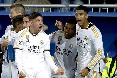 La Liga: Real Madrid thắng Alaves với tỷ số tối thiểu trong trận đấu có một thẻ đỏ
