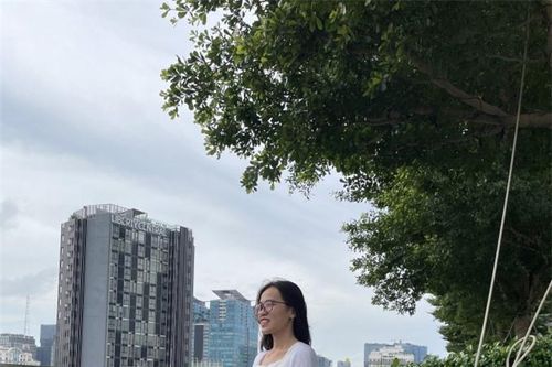 Dọn đồ chuyển đi gấp vì vợ chồng chủ nhà… ly hôn