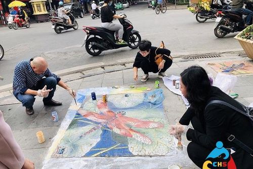 Nắp hố ga và sự đa dạng văn hóa