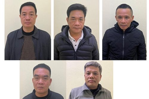 Tổ chức đánh bạc tại nhà, 5 đối tượng sa vòng lao lý