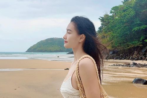 Vẻ đẹp hoa khôi bóng chuyền Việt Nam vừa giải nghệ ở tuổi 24