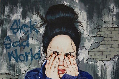 Đi làm về khuya, tôi bàng hoàng khi thấy chị dâu nước mắt lưng tròng đang bế cháu đứng trên cầu, lời chị thốt ra khiến tôi đau thắt lòng