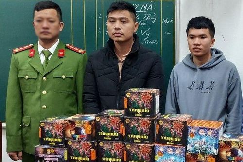 Nghệ An: Thu giữ hơn 3 tấn pháo nổ các loại