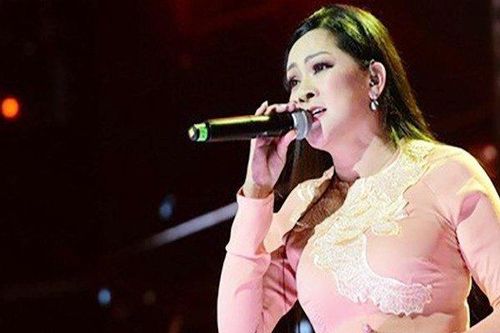 'Xuân yêu thương' thu hút khán giả đến xem 'đông như trẩy hội'