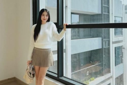 'MC đẹp nhất VTV' tự tặng bản thân căn hộ để mừng sinh nhật