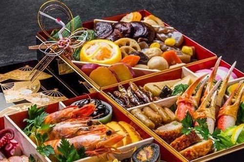 Choáng với hộp cơm đón năm mới của người Nhật: Đỉnh cao của ẩm thực xứ sở phù tang