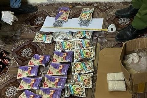 Mua bán, tàng trữ trái phép hơn 10kg ma túy tổng hợp, 3 đối tượng '2K' bị bắt giữ