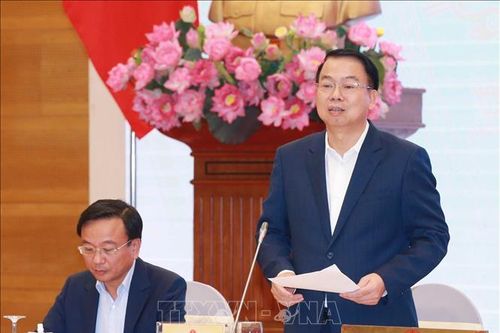 Họp báo Chính phủ: Thanh lọc các công ty chứng khoán, công ty quản lý quỹ yếu kém
