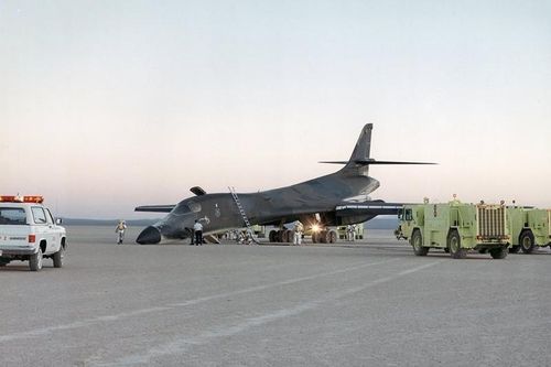 Sức mạnh máy bay ném bom B-1B Lancer mạnh nhất của Mỹ