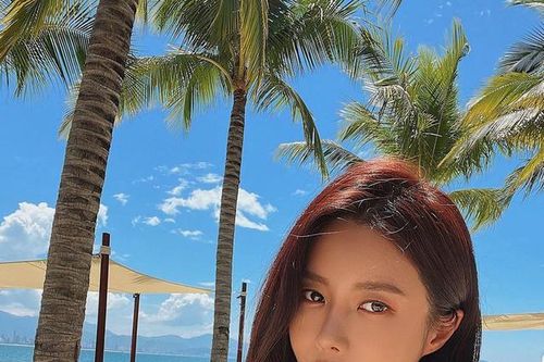 Cô gái Hàn Quốc gây mê vóc dáng khi đi du lịch Nha Trang