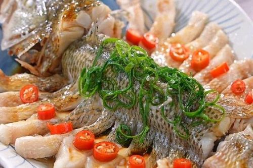 Lạnh thế này làm cá hấp nóng hổi vừa ngon lại đẹp mắt ăn thật đã
