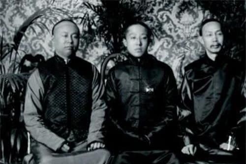 Người này trước khi chết đã nói: 'Ta mà chết thì Đại Thanh ắt diệt vong', 10 ngày sau tất cả đã ứng nghiệm