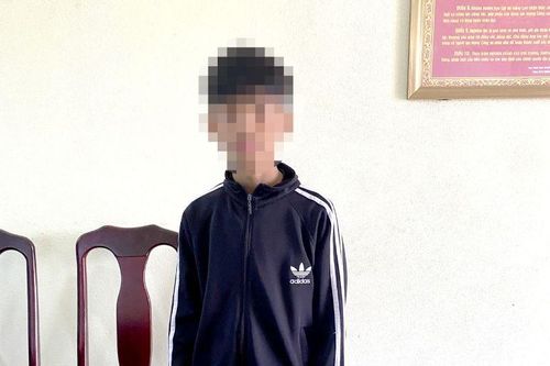 Một học sinh tàng trữ trái phép nguyên liệu để sản xuất pháo