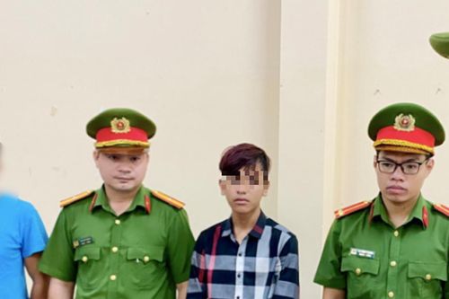 Nhóm thiếu niên chiếm đoạt xe của người đi đường vì mâu thuẫn