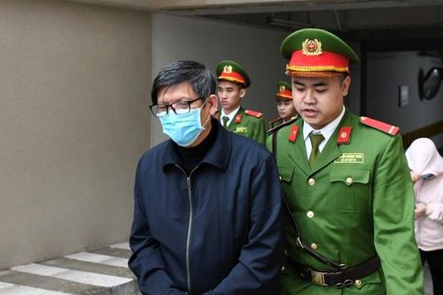 Tuyên án vụ Việt Á