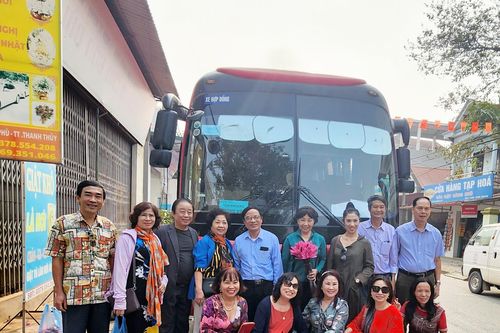 Bức tranh hiện thực muôn màu trong 'Tuyển tập truyện ngắn và ký' của nữ nhà báo