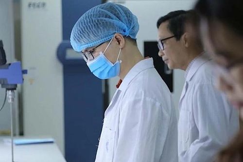 Bản tin 15/1: Học chuyên ngành y nào được hỗ trợ học phí, cấp học bổng?