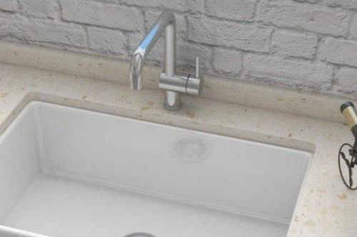 Mách bạn mẹo vệ sinh bồn rửa bát cho mọi chất liệu sáng sạch như mới