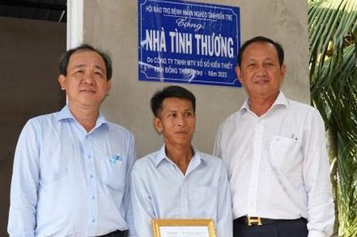 Thực hiện tốt nhiệm vụ kinh doanh và công tác an sinh xã hội