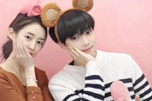 Thành viên T-ara tình tứ bên bạn trai mới dù chưa ly hôn chồng