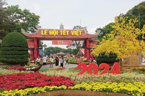 Khai mạc không gian 'Lễ hội Tết Việt 2024' TP. HCM