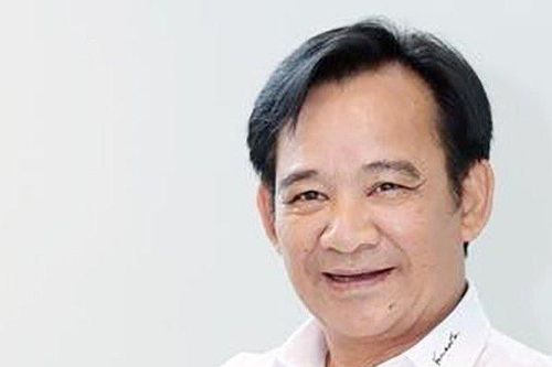 Nam NSƯT nổi tiếng của sân khấu hài: Lấy vợ 14 năm mới có con, giờ ra sao?
