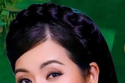 Nghệ sĩ ưu tú Quế Anh của Đồng Nai được phong tặng danh hiệu Nghệ sĩ nhân dân