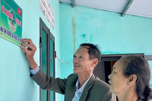 Ấm áp nhà nghĩa tình dành cho người cao tuổi