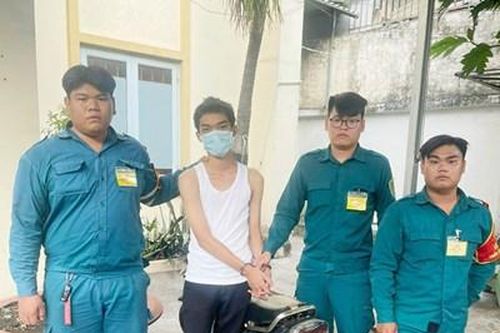 Dân quân TP Hồ Chí Minh dũng cảm bắt cướp