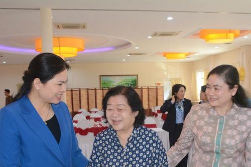 Gặp mặt cán bộ hưu trí phía Nam cơ quan Trung ương Hội LHPN Việt Nam