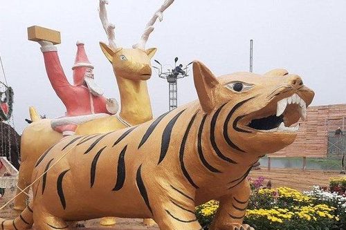 Linh vật 'nhảm' làm dậy sóng truyền thông ở xứ Thanh