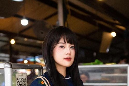 Trào lưu chụp ảnh Tết với con vịt khuấy đảo khắp cõi mạng