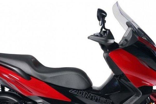 Zontes E125 - xe ga đối thủ của PCX nhưng giá hơi 'chát'