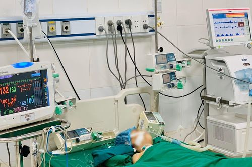Uống nhầm thuốc chống trầm cảm, 3 trẻ em nguy kịch